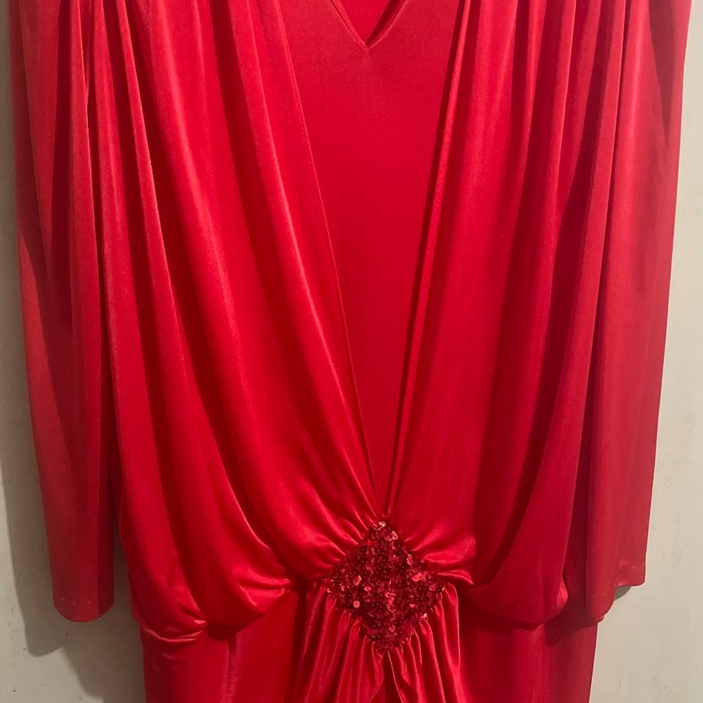 Sexy Volup Vintage Red Sequined Drop Waist Gown